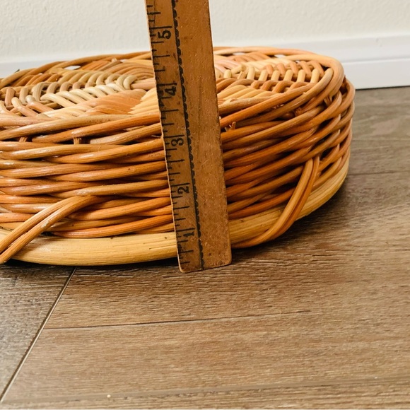 Wicker Tray - Picture 10 of 10